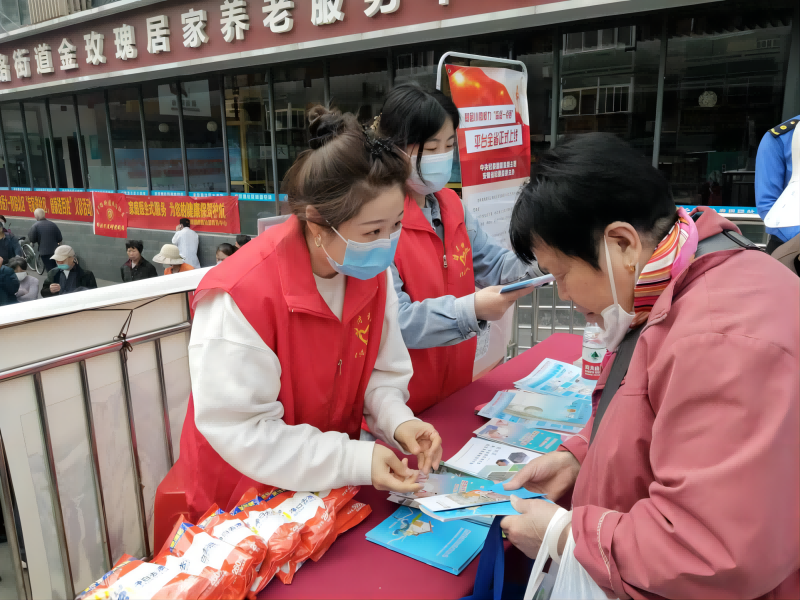 強(qiáng)化黨建“鄰聚力” 彰顯國(guó)企新?lián)?dāng)-2.png